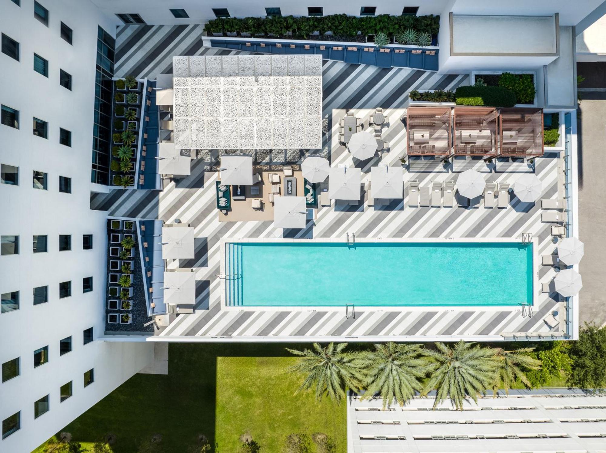 Ac Hotel By Marriott Miami אוונטורה מראה חיצוני תמונה